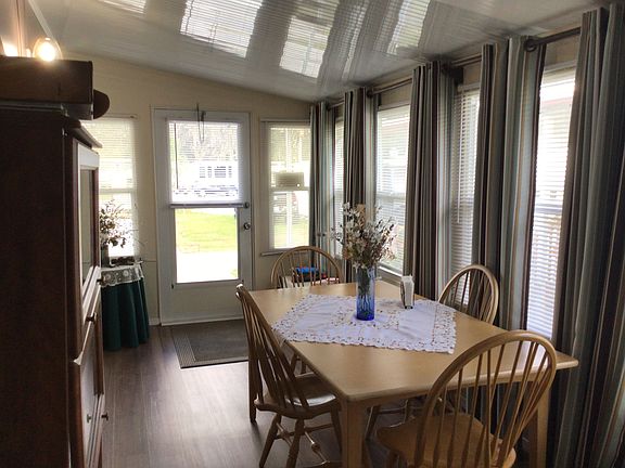 5th image of 37540 Kells Ln #126
