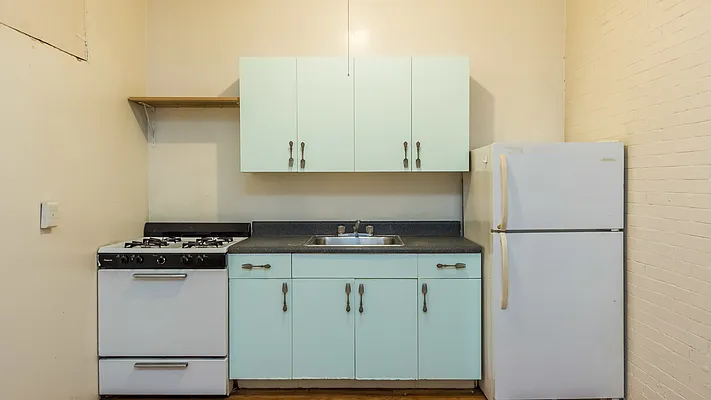 Rented by Nooklyn NYC LLC | media 16