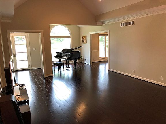 Main floor great room