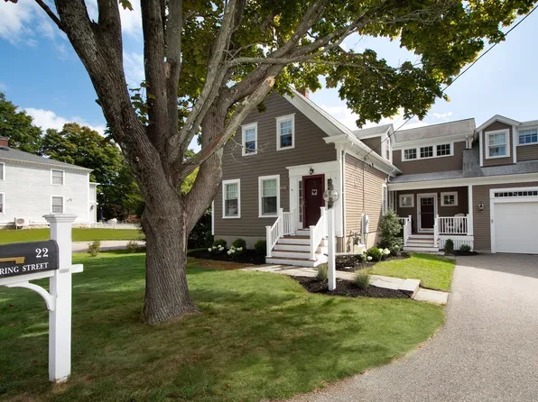 22 Spring St, Cohasset, MA 02025