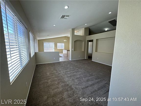 3rd image of 1025 Whispering Birch Ave