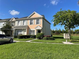 16723 Hemingway Dr, Fort Lauderdale, FL 33326