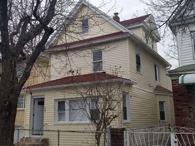14419 South Rd, Jamaica, NY, 11435