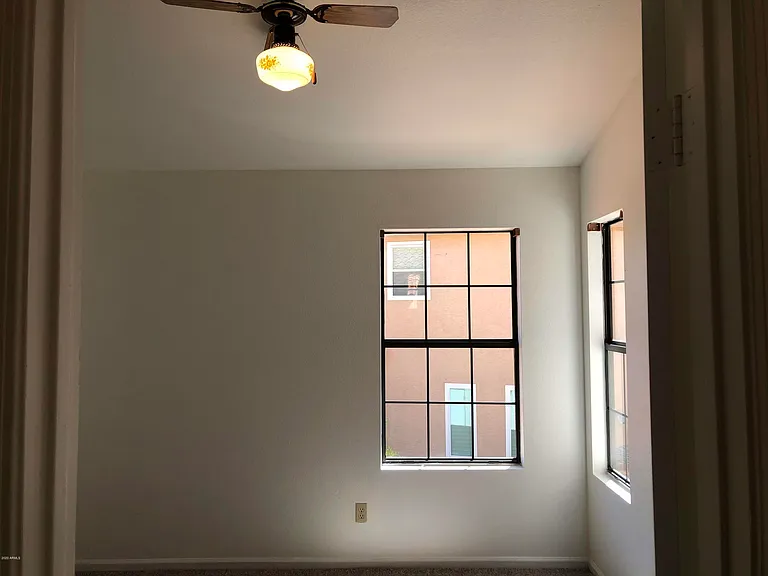 16226 S 37th Way — Photo 31