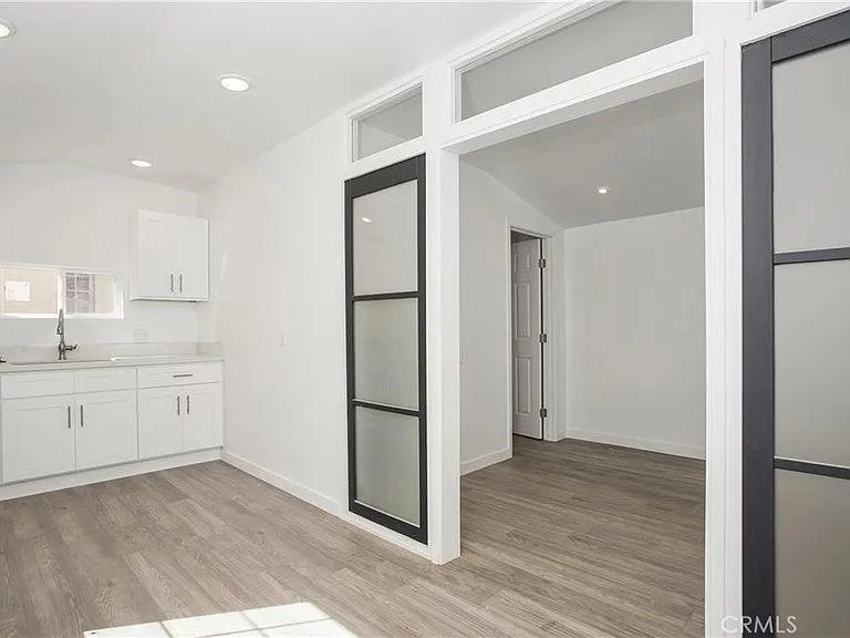 251 Avenida Del Mar #B — Photo 1