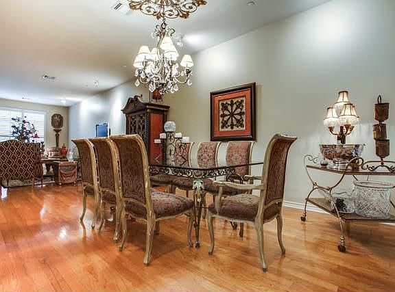 5th image of 4412 McKinney Ave APT 5