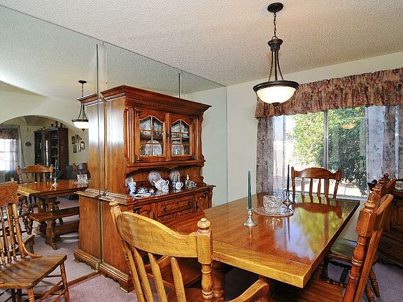 5th image of 4813 E Hillery Dr