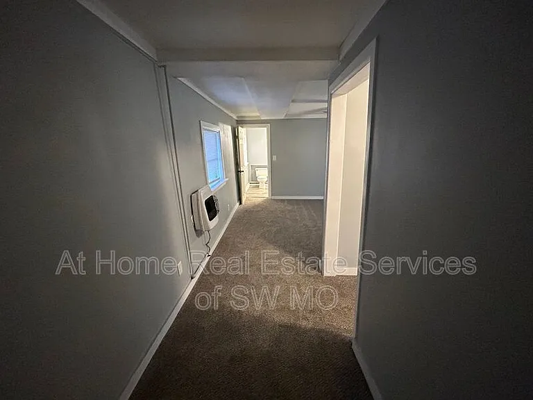 729 E Garfield St — Photo 6