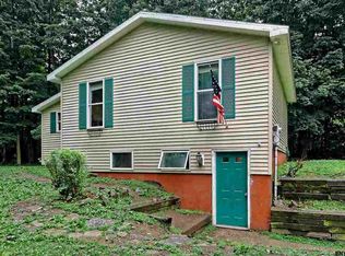 41 Fish Lake Rd, Niverville, NY 12130