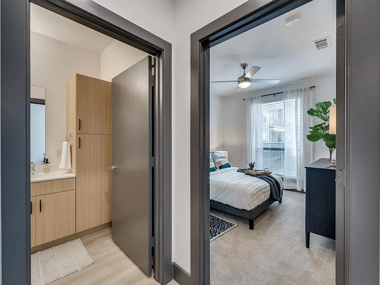 5540 Sofia Pl — Photo 21
