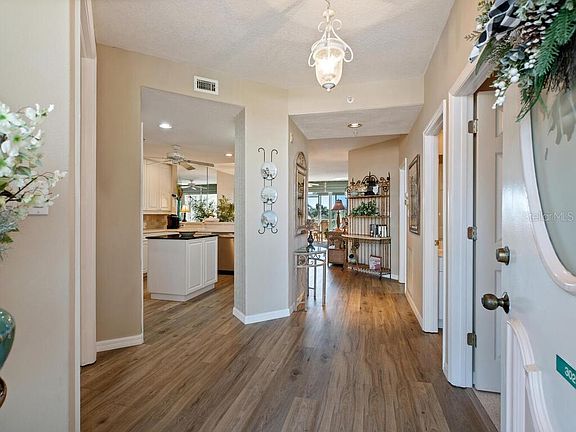 4th image of 223 Hidden Bay Dr Unit 302