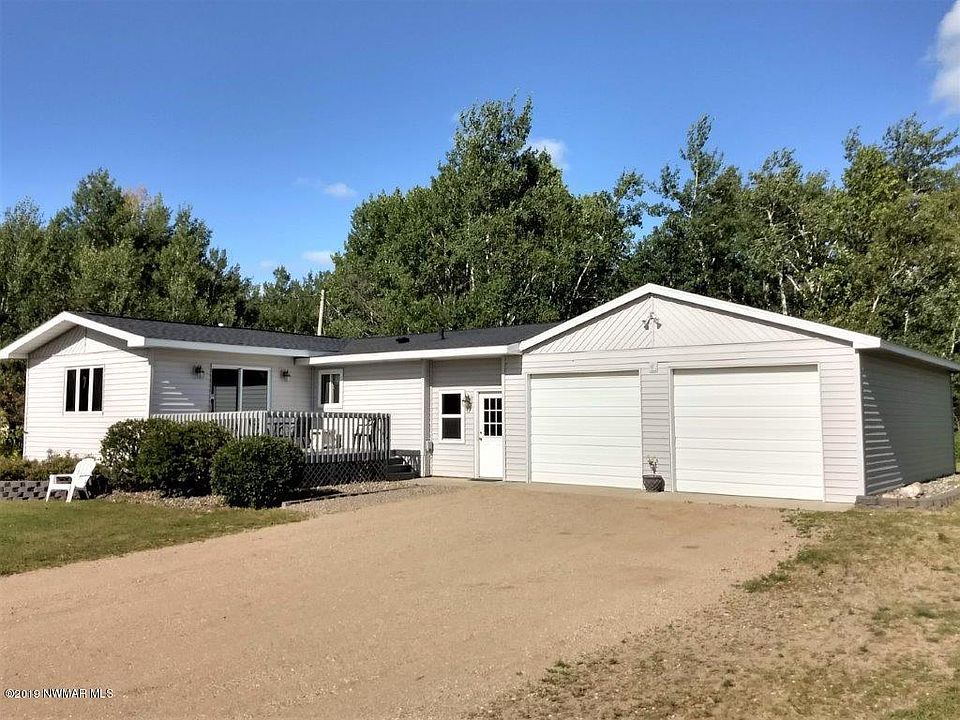 1st image of 22850 Meadow Dr