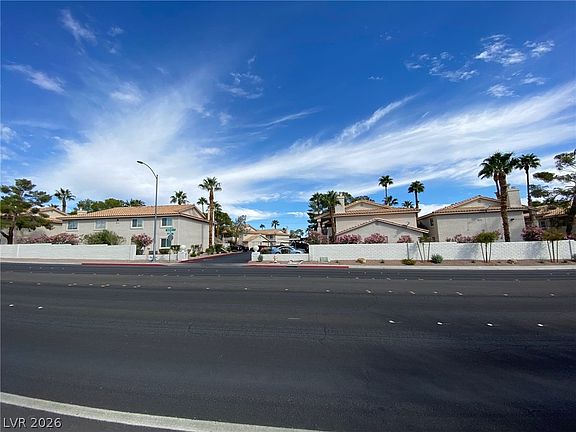 2nd image of 900 Boulder Springs Dr Unit 101