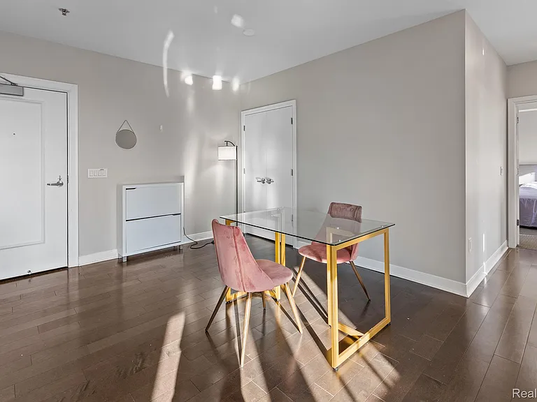 525 W Lafayette Blvd #13C — Photo 12