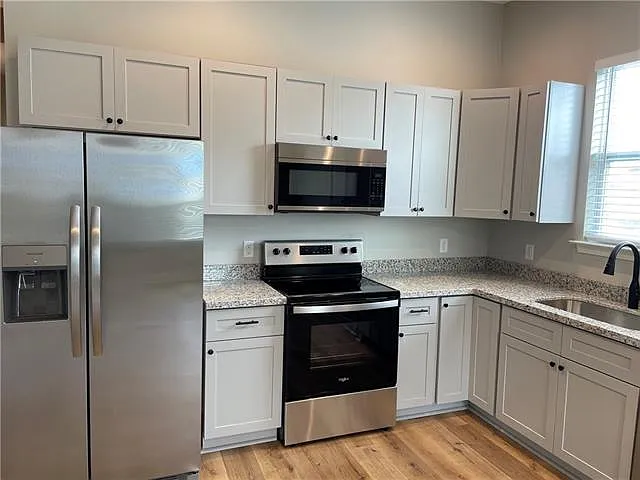 507 Center St #B — Photo 4