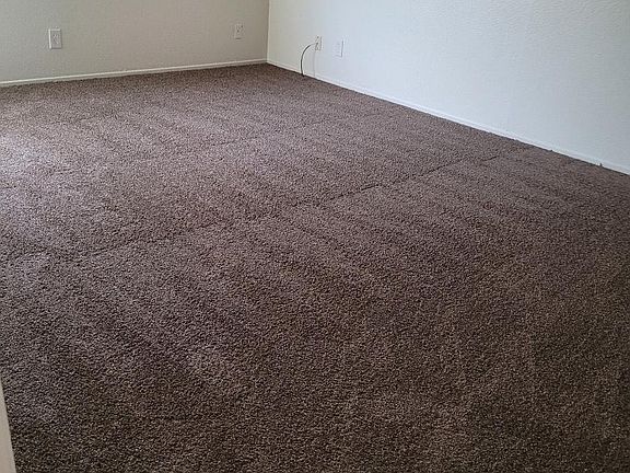 3rd image of 2681 Calariva Dr