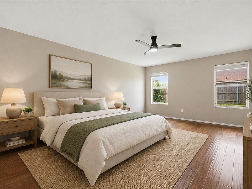 1st image of 102 Pintail Ln