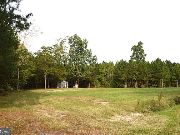 4th image of 24959 Collins Wharf Rd