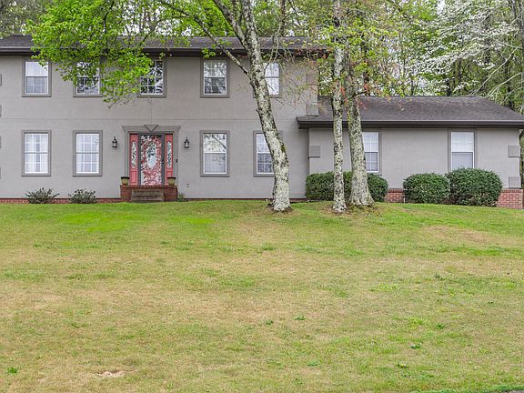 2nd image of 434 English Oaks Dr