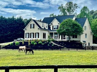 100 Hunting Valley Trl, Cumming, GA 30040