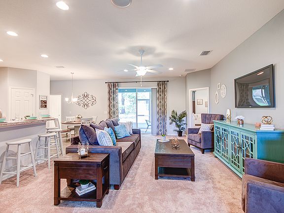 Open and welcoming living area - Westin model home