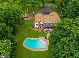 10 Ridgeview Cir, Fredericksburg, VA 22406