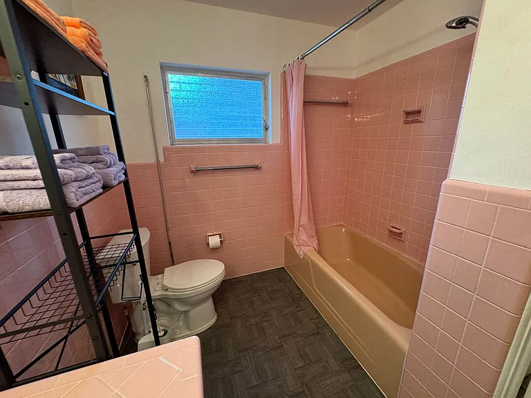 624 N Crooked Lake Dr — Photo 12