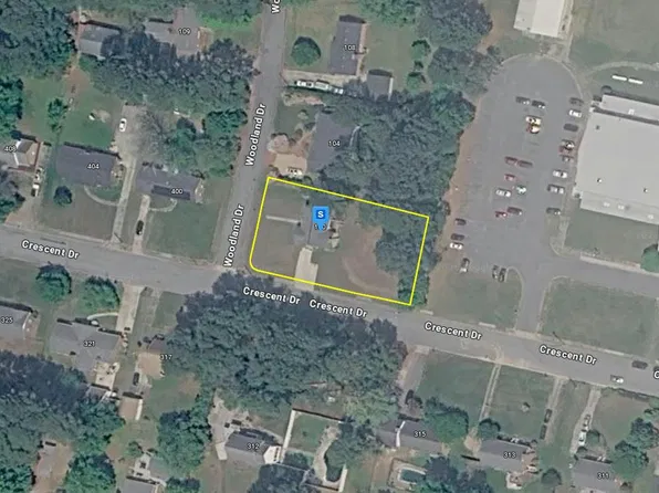 100 Woodland Dr, Franklin, VA 23851