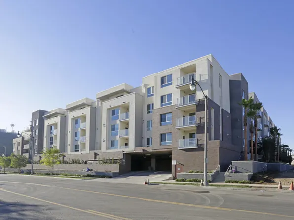 (undisclosed Address), Playa Vista, CA 90094