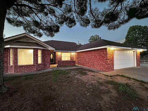 2nd image of 303 Mission Arch Dr