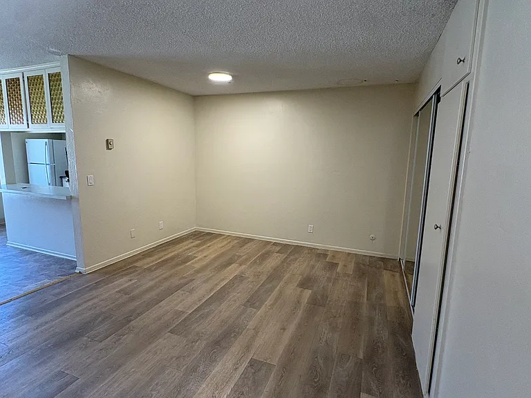 3398 Armada Dr #10 — Photo 7