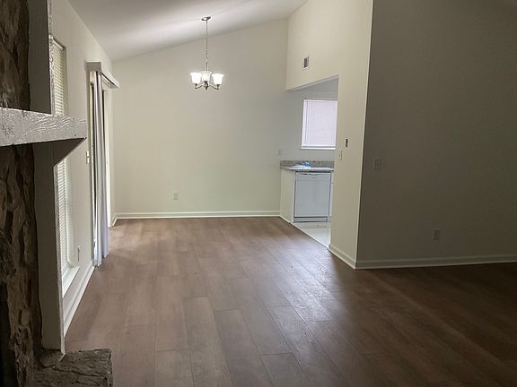 5th image of 8911 Wesley Pl