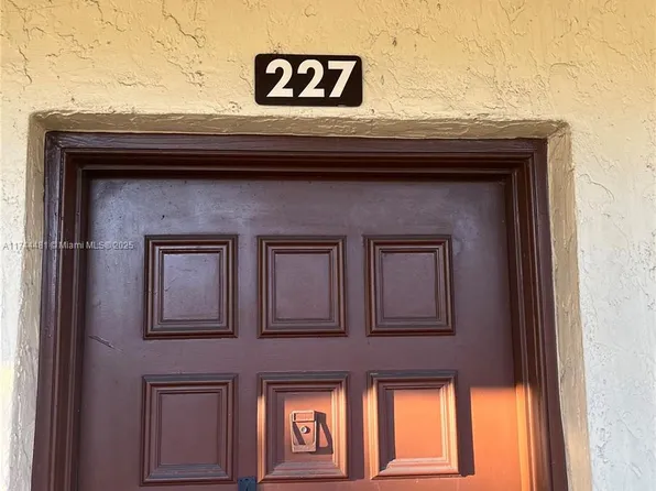 3141 NW 47th Ter APT 227, Fort Lauderdale, FL 33319