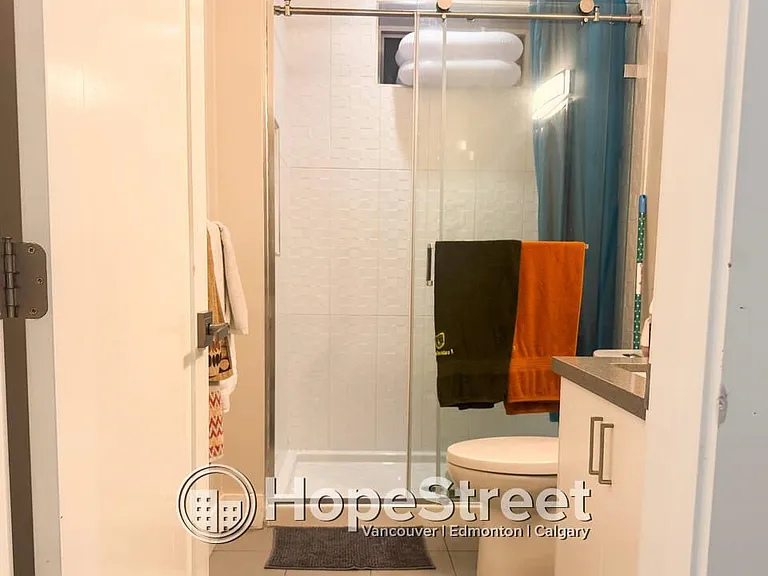18033 58th Ave #BASEMENT — Photo 9
