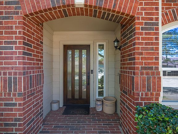 4th image of 1107 Compass Cove Cir