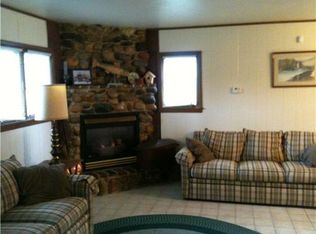 5576 E Saugana Trl, Rolling Prairie, IN 46371
