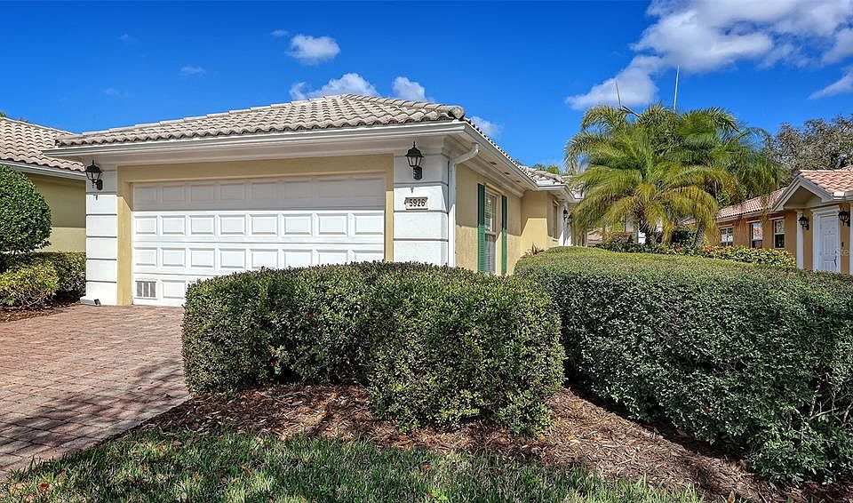 1st image of 5926 Benevento Dr