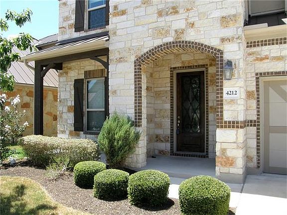 3rd image of 4212 Vista Verde Dr