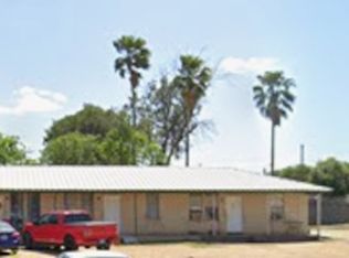 2901 Palo Blanco St #4, Laredo, TX 78046