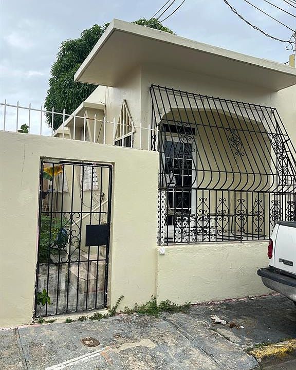 1st image of 258 H BARTOLOME DE LAS CASAS, SANTURCE