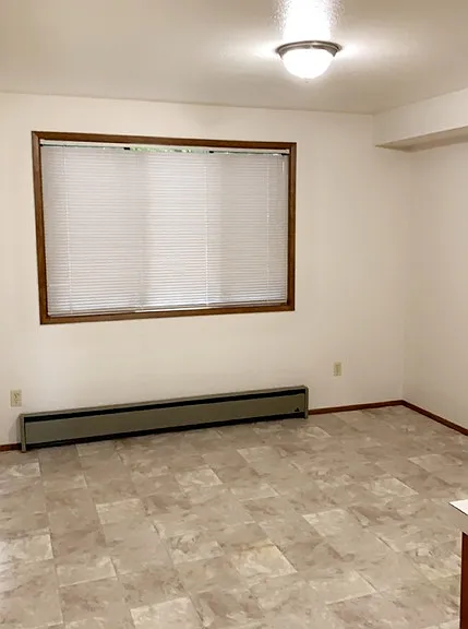 305 La Villa Dr — Photo 7