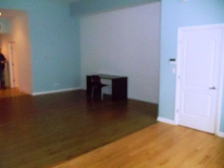 5th image of 2507 N Milwaukee Ave #C