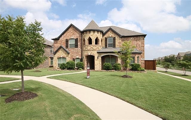 1st image of 3590 Bellaire Ct