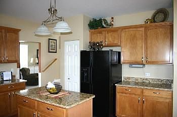 4th image of 25149 W Glen Oaks Ln