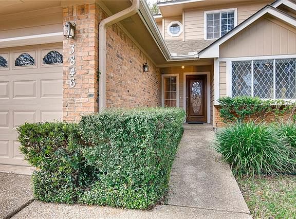 2nd image of 3846 Williamsburg Cir