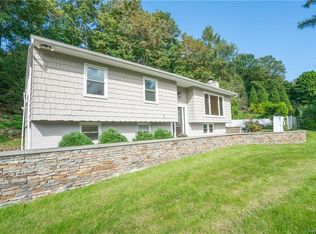 89 Stage Coach Rd, Patterson, NY 12563