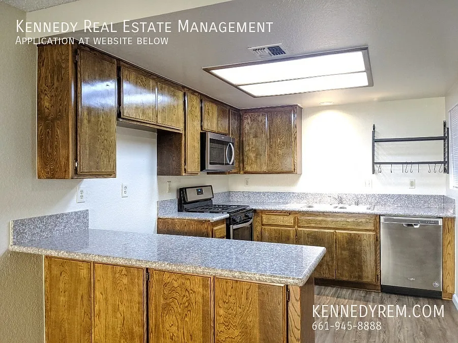 Commuter Friendly and Renovated. 2 BR. 3D Tour Below. — Photo 3