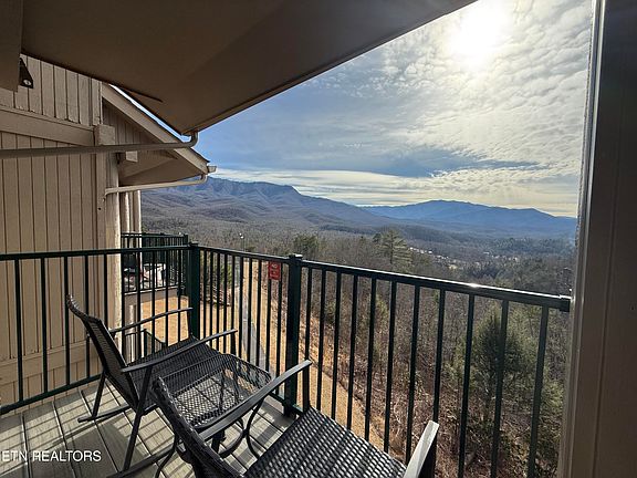 2nd image of 3710 Weber Rd #303