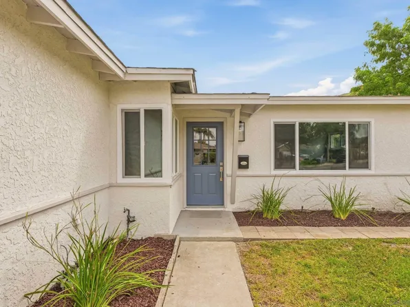 3263 Roberta Ln, Oceanside, CA 92054