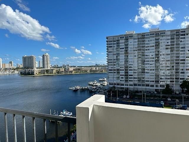 1st image of 2780 NE 183rd St APT 912